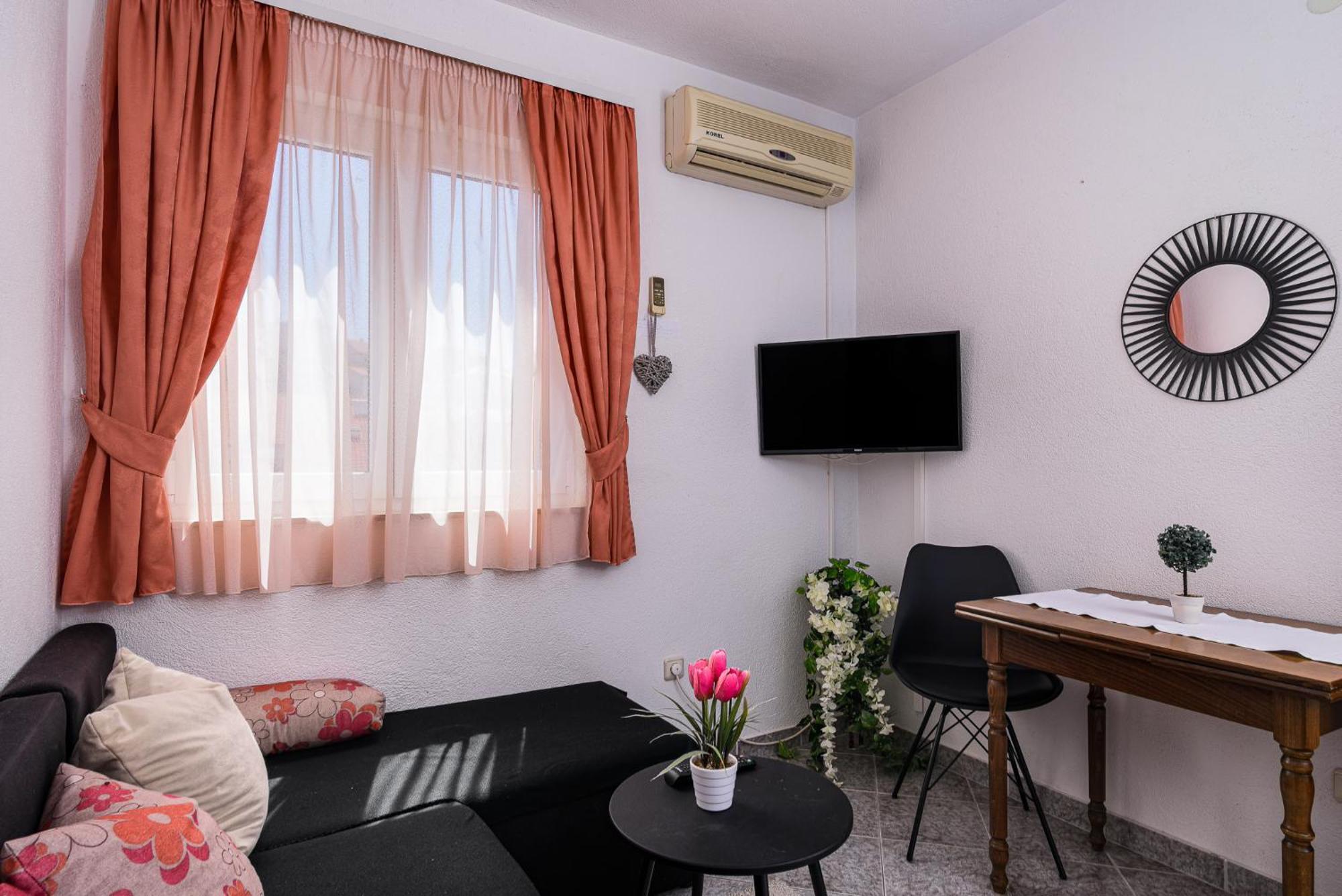 Apartmani Suki Трогир Экстерьер фото
