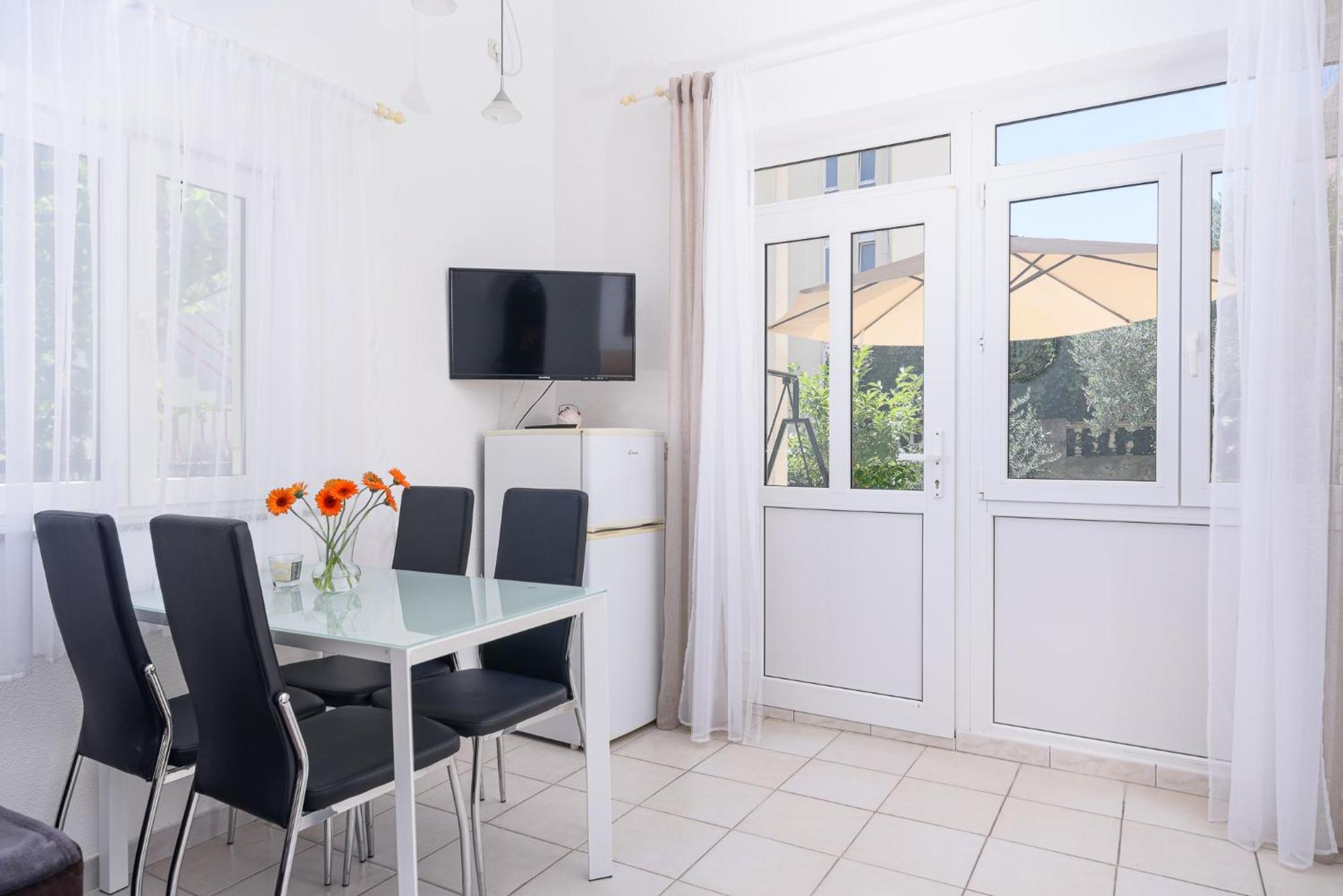 Apartmani Suki Трогир Экстерьер фото